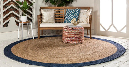 Ripaz Vogue - Rug Round in Jute Hand Braided Rustic Look Rug Beige with Blue Border